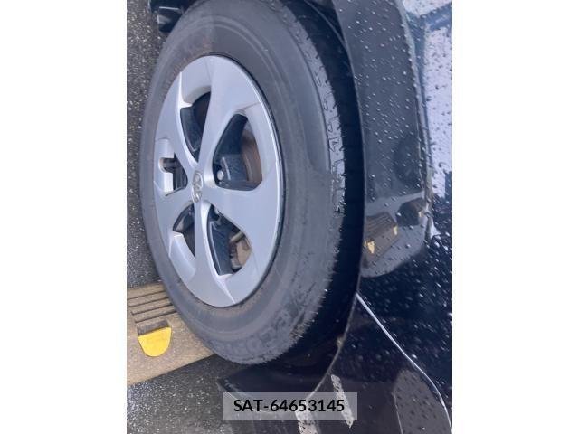 Toyota PRIUS 2014-07 7359402-6