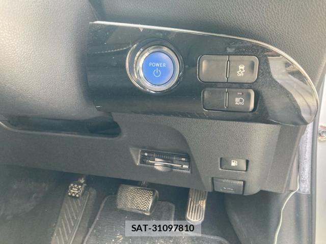 Toyota PRIUS 2016-03 7359376-14