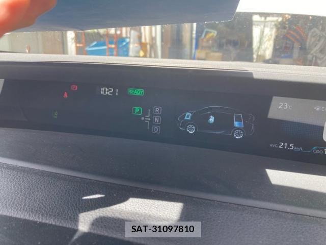 Toyota PRIUS 2016-03 7359376-19