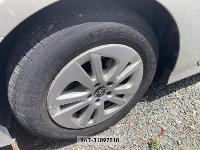 Toyota PRIUS 2016-03 7359376-5