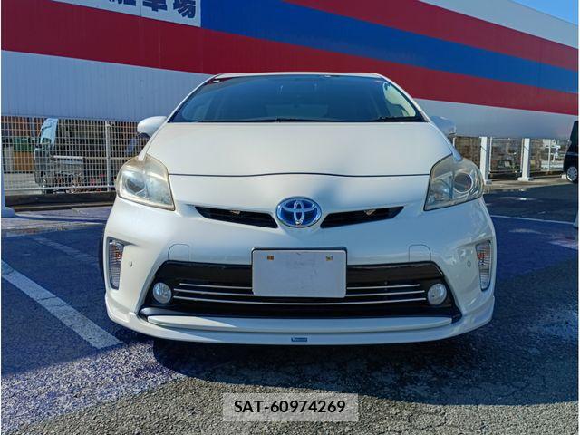 Toyota PRIUS 2012-03 7359381-1