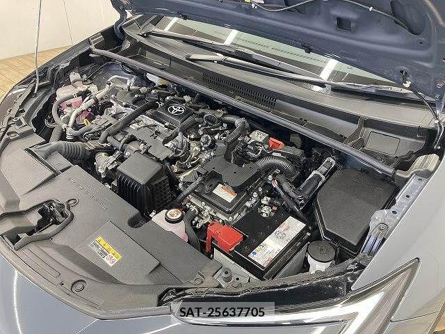 Toyota PRIUS 2023-04 7359330-17