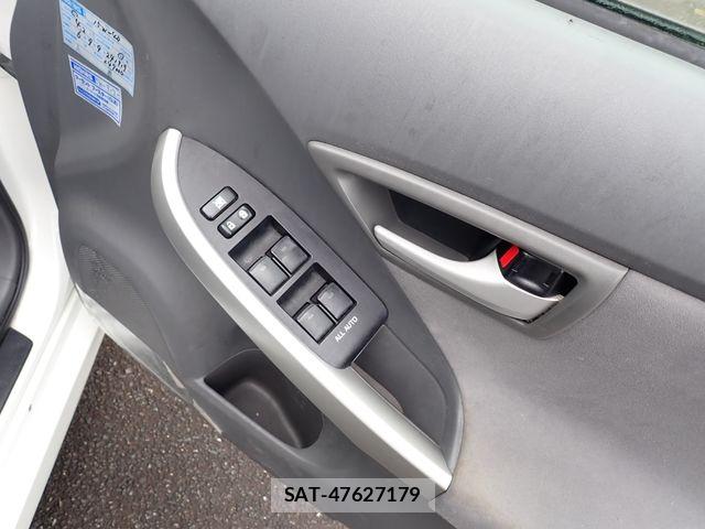 Toyota PRIUS 2009-09 7359315-14