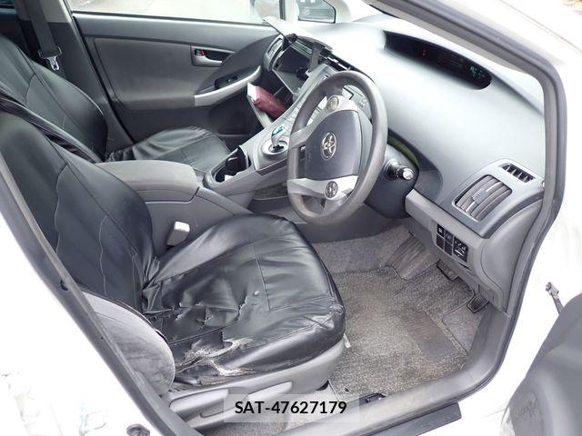 Toyota PRIUS 2009-09 7359315-1
