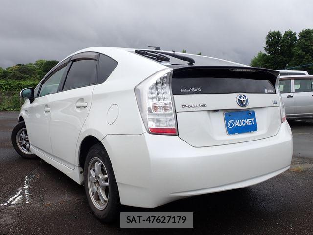 Toyota PRIUS 2009-09 7359315-2