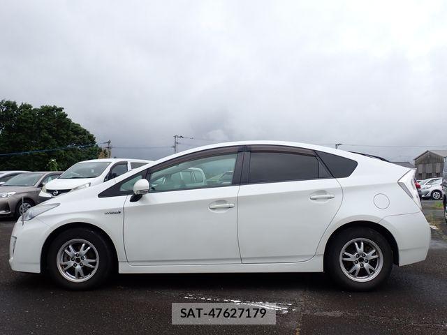 Toyota PRIUS 2009-09 7359315-6