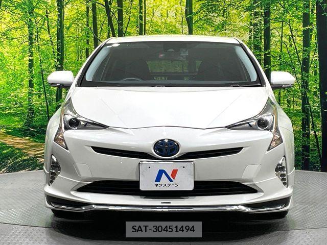 Toyota PRIUS 2017-01 7359338-15