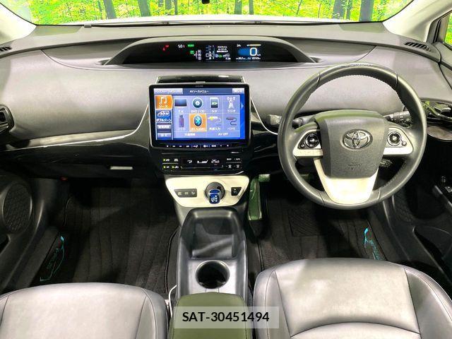 Toyota PRIUS 2017-01 7359338-1
