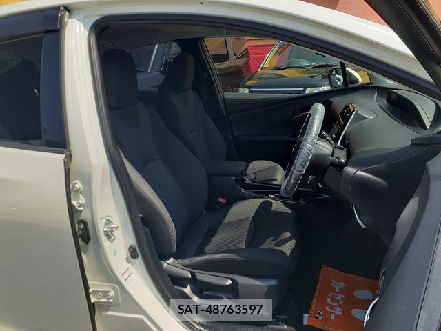 Toyota PRIUS 2018-03 7359337-15
