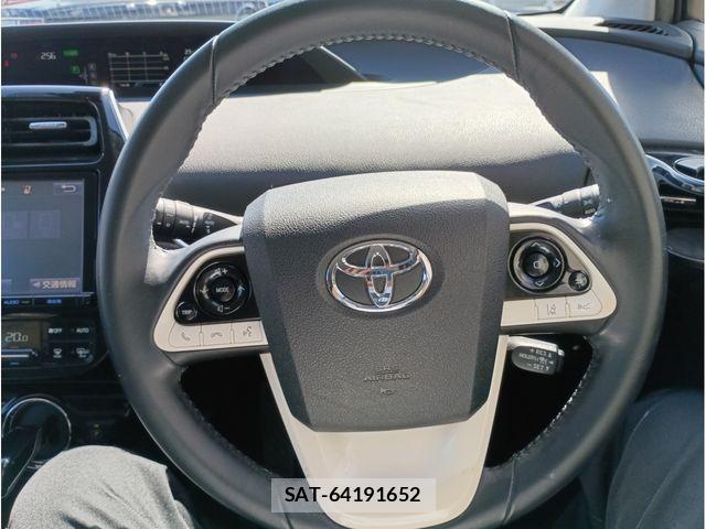 Toyota PRIUS 2016-06 7359343-10