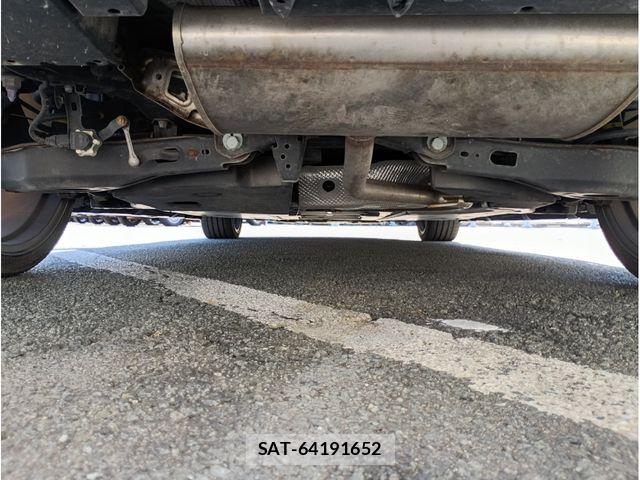 Toyota PRIUS 2016-06 7359343-19