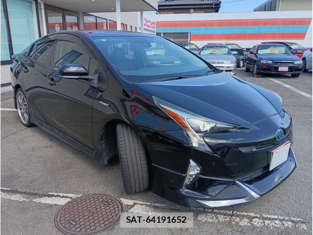 Toyota PRIUS 2016-06 7359343-2