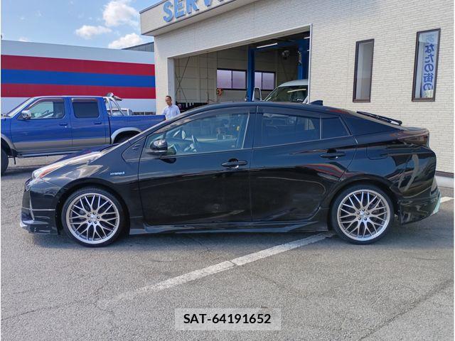 Toyota PRIUS 2016-06 7359343-3