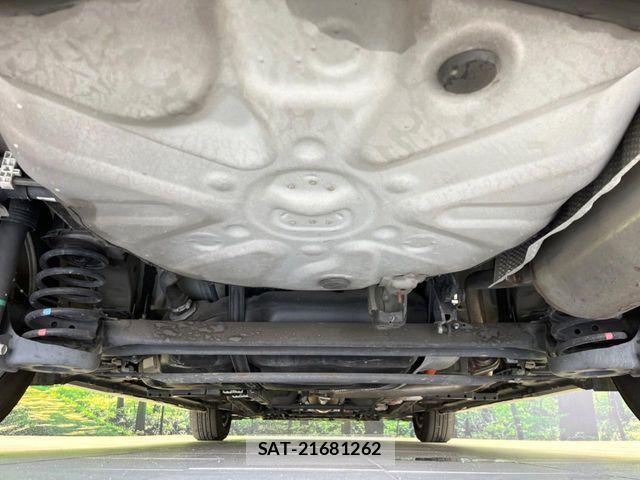 Toyota PRIUS 2015-06 7359372-18