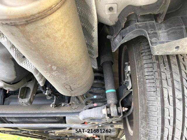 Toyota PRIUS 2015-06 7359372-19