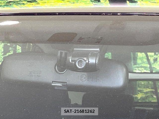 Toyota PRIUS 2015-06 7359372-5