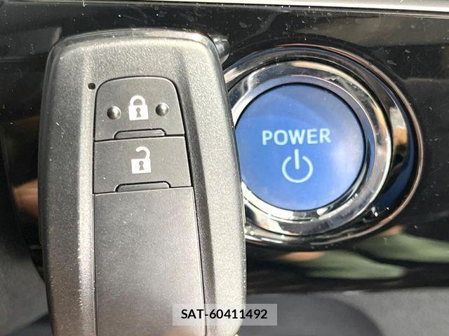Toyota PRIUS 2016-06 7359370-6