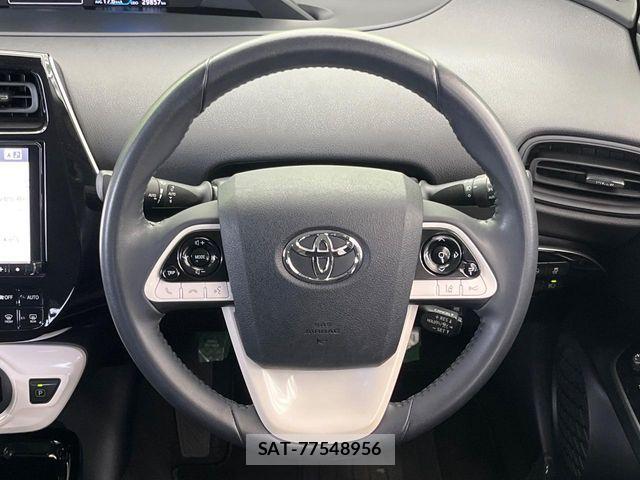 Toyota PRIUS 2018-10 7359345-11