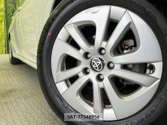 Toyota PRIUS 2018-10 7359345-13