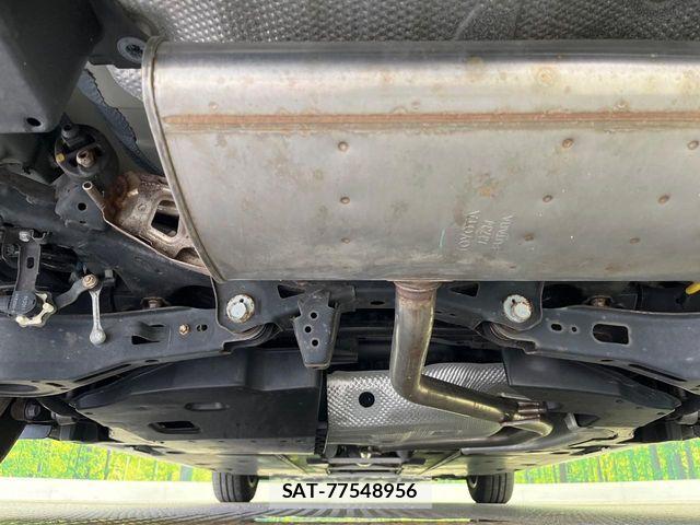 Toyota PRIUS 2018-10 7359345-19