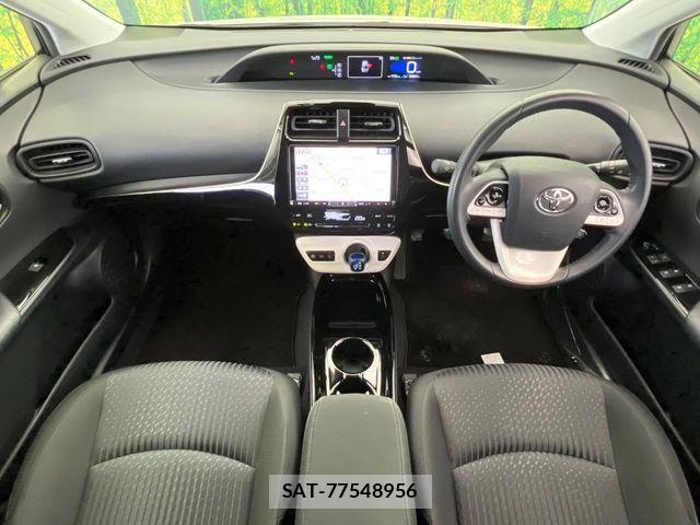 Toyota PRIUS 2018-10 7359345-2