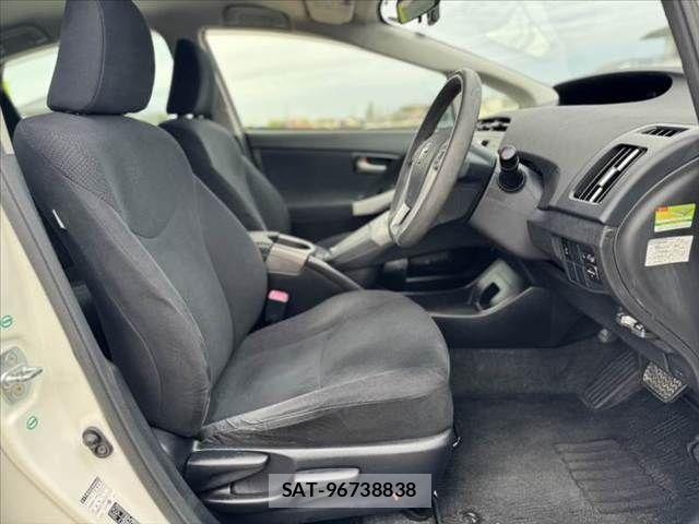 Toyota PRIUS 2012-08 7359385-15