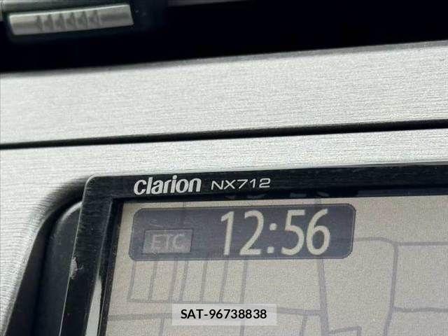 Toyota PRIUS 2012-08 7359385-21