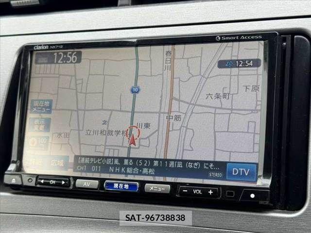 Toyota PRIUS 2012-08 7359385-2