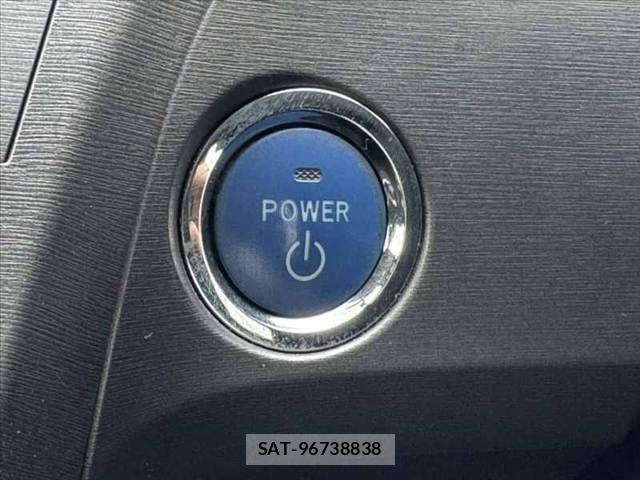 Toyota PRIUS 2012-08 7359385-6