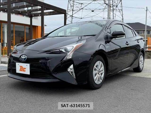 Toyota PRIUS 2018-06 7359358-9