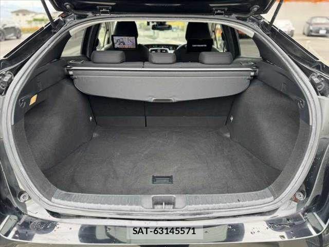 Toyota PRIUS 2018-06 7359358-19