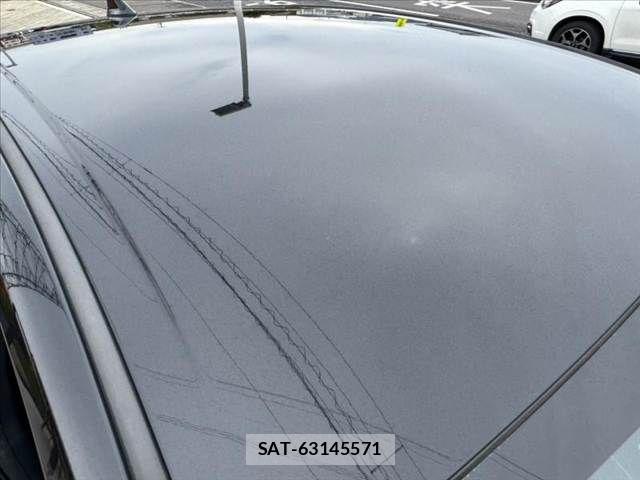 Toyota PRIUS 2018-06 7359358-29