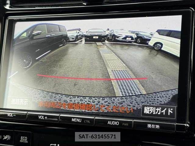 Toyota PRIUS 2018-06 7359358-3