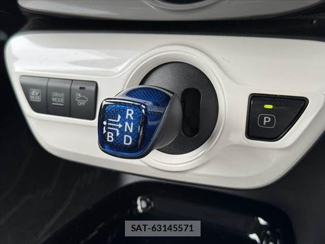 Toyota PRIUS 2018-06 7359358-4