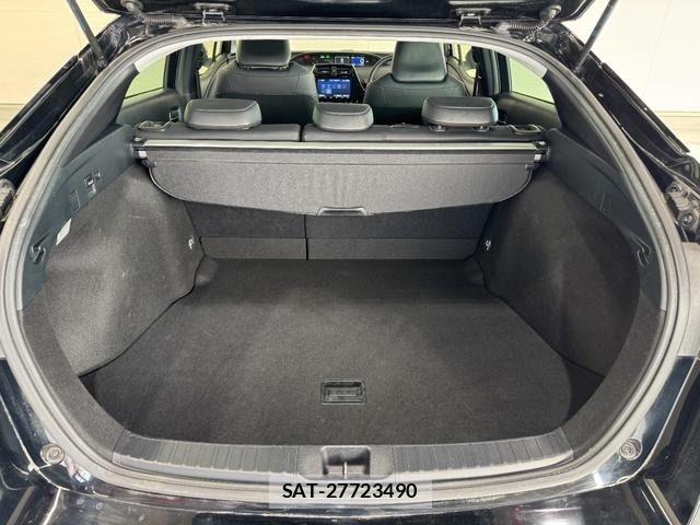 Toyota PRIUS 2021-05 7359339-10