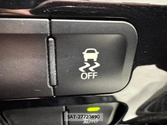 Toyota PRIUS 2021-05 7359339-21