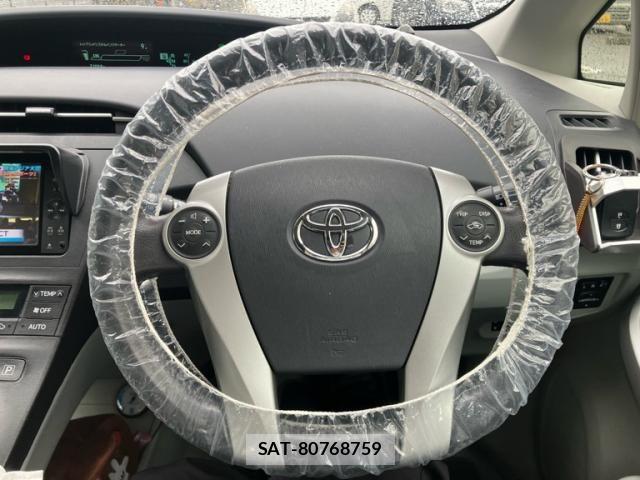 Toyota PRIUS 2011-09 7359386-15