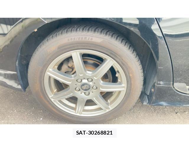 Toyota PRIUS 2010-08 7359403-10