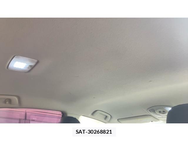 Toyota PRIUS 2010-08 7359403-12