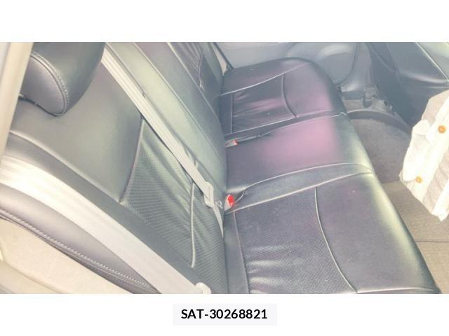 Toyota PRIUS 2010-08 7359403-14