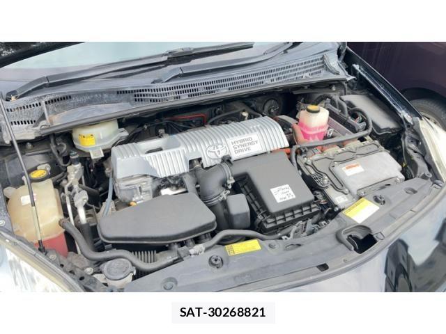 Toyota PRIUS 2010-08 7359403-24