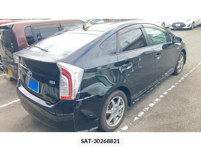 Toyota PRIUS 2010-08 7359403-2