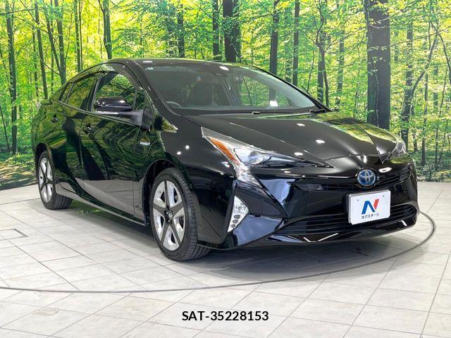 Toyota PRIUS 2016-06 7359351-15