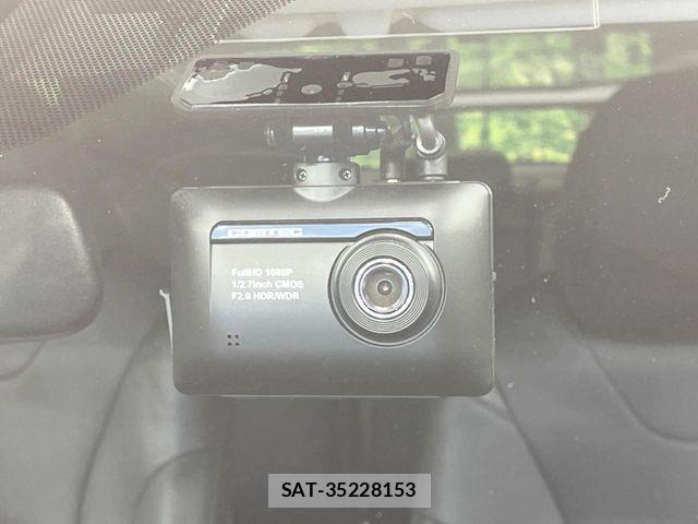 Toyota PRIUS 2016-06 7359351-6
