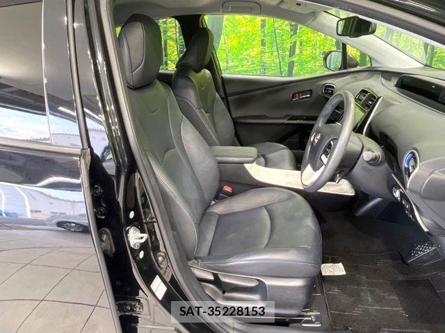Toyota PRIUS 2016-06 7359351-7