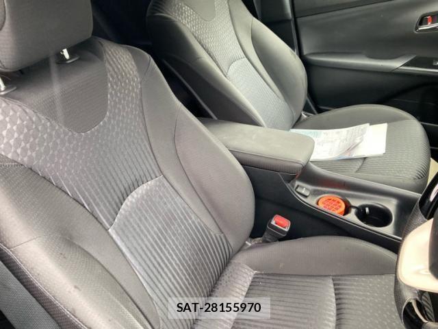 Toyota PRIUS 2018-04 7359369-17