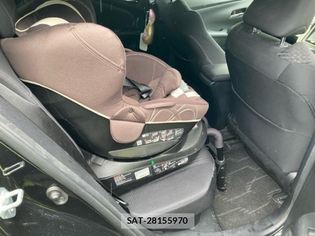 Toyota PRIUS 2018-04 7359369-18
