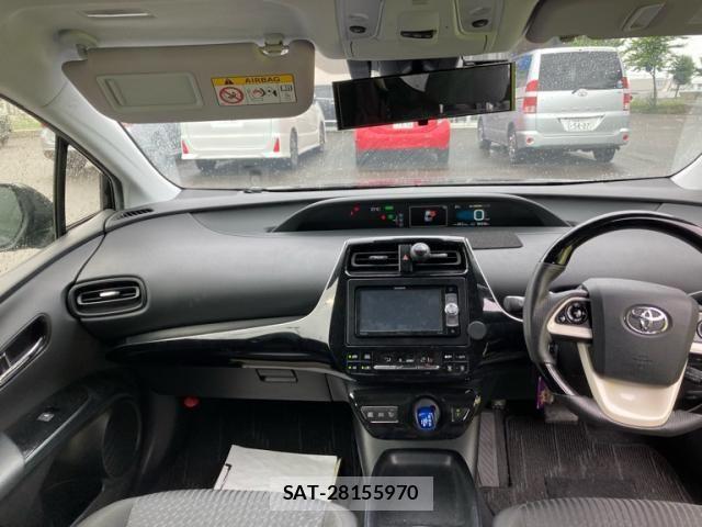 Toyota PRIUS 2018-04 7359369-20