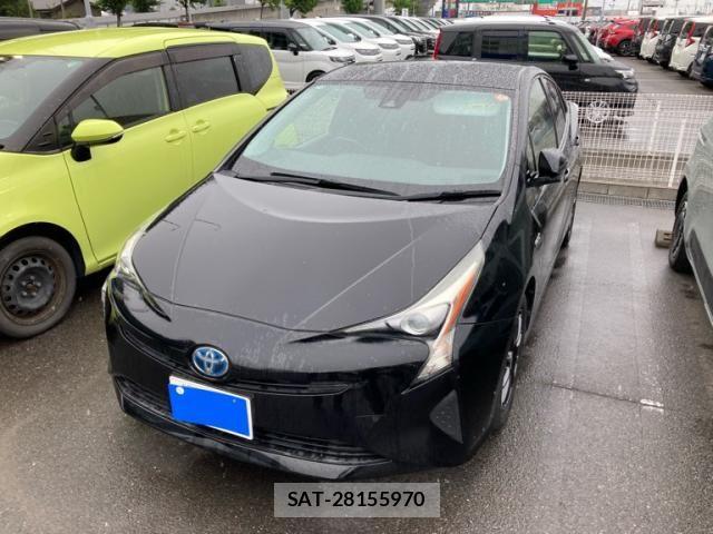 Toyota PRIUS 2018-04 7359369-2