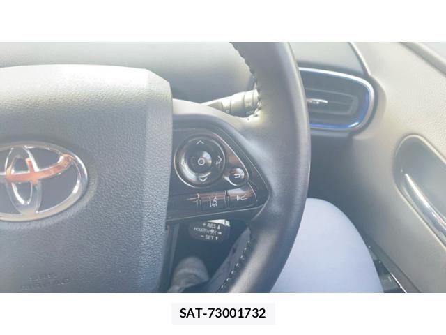 Toyota PRIUS 2020-06 7359347-10